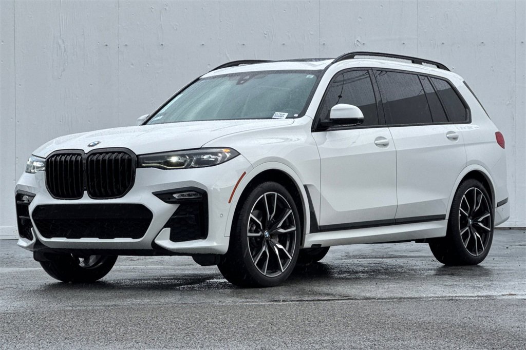 Used 2022 BMW X7 xDrive40i w/ M Sport Package image 8