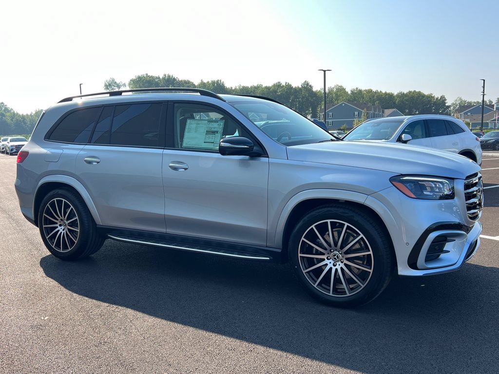 New 2026 Mercedes-Benz GLS 450 4MATIC image 2