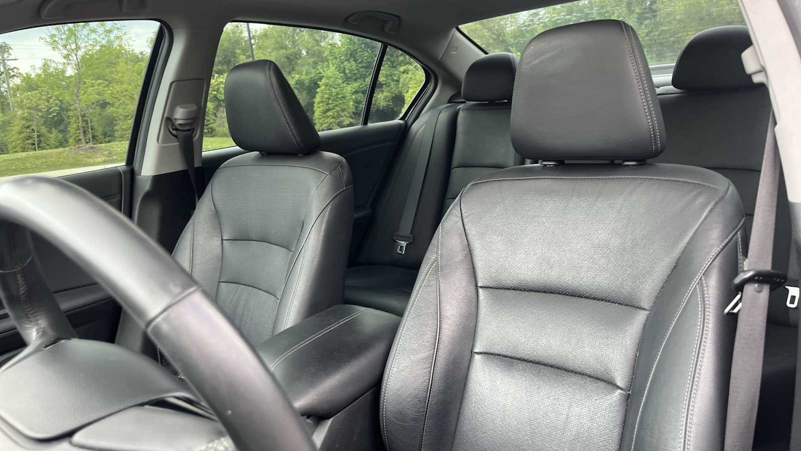 Used 2017 Honda Accord EX-L image 30