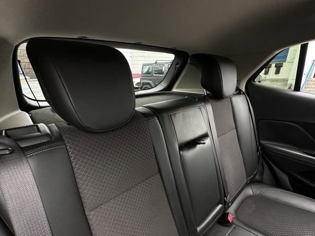 Used 2018 Buick Encore Preferred FWD image 31