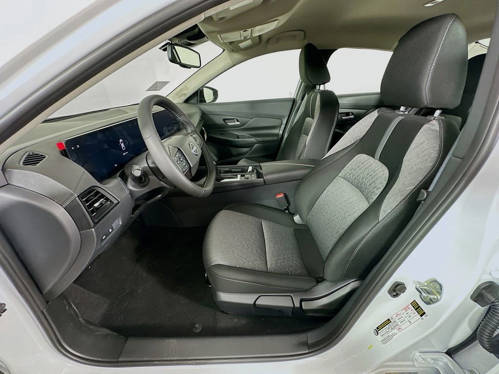 New 2026 Nissan Sentra SV w/ SV Convenience Package FWD image 28
