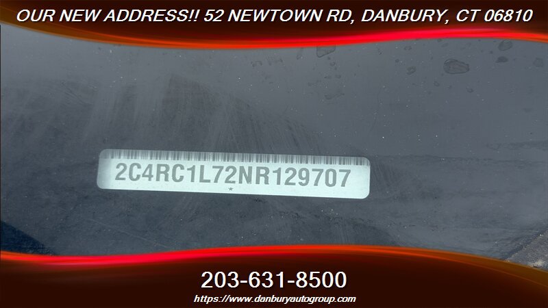 Used 2022 Chrysler Pacifica Touring-L FWD image 29