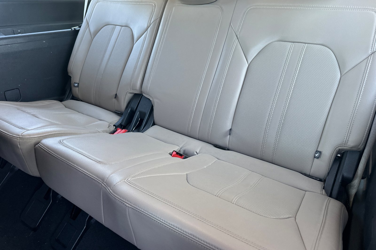 Used 2024 Ford Expedition Max Limited RWD image 17