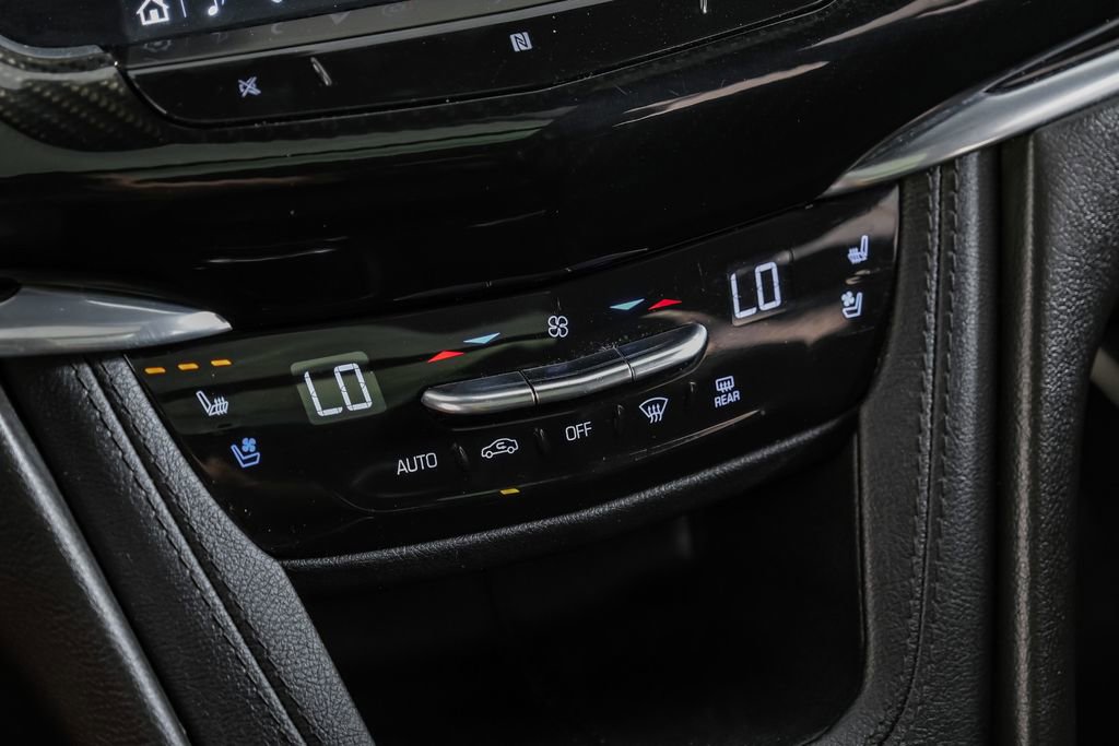 Used 2020 Cadillac XT6 Sport AWD/4WD image 29