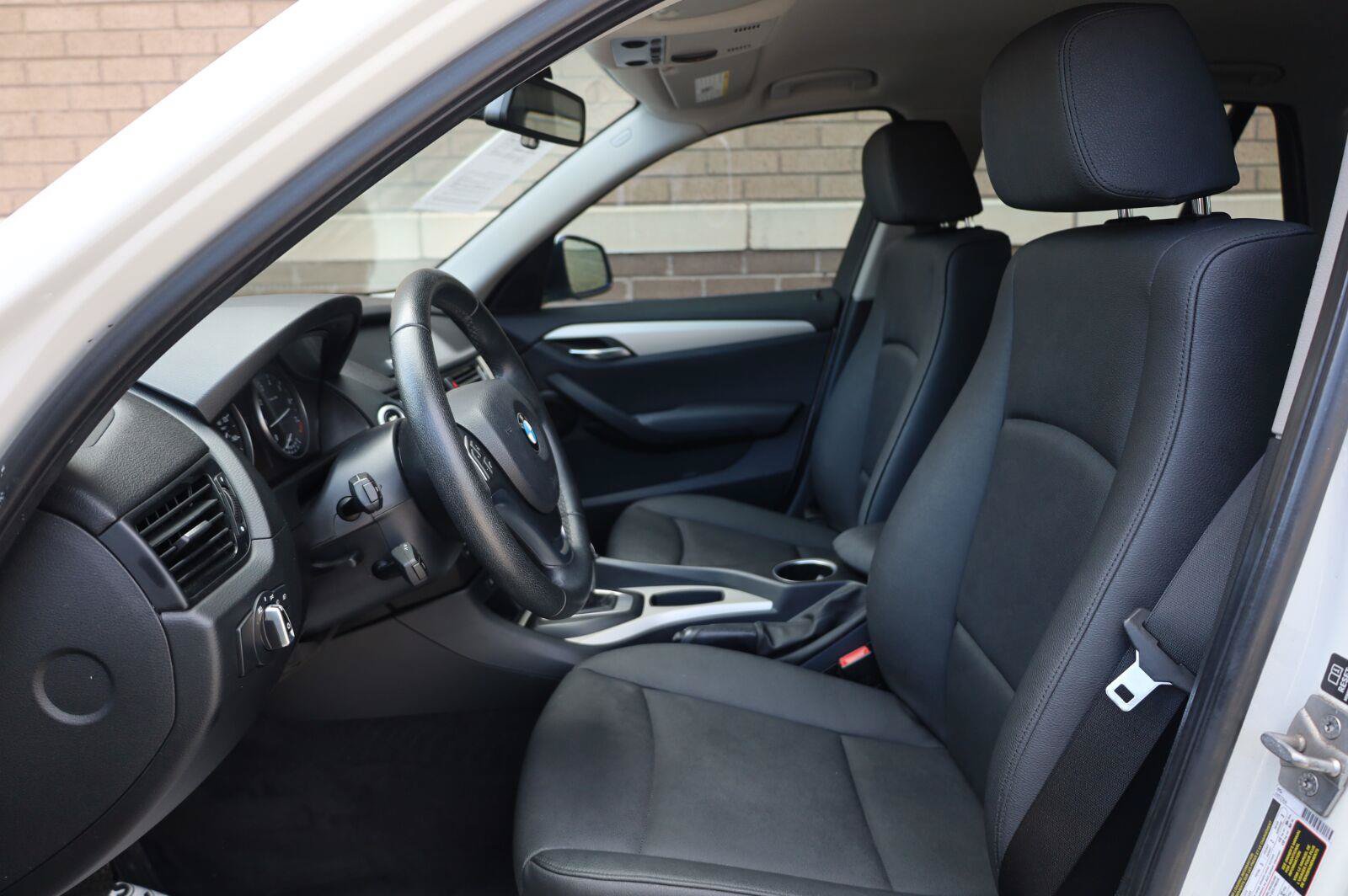 Used 2013 BMW X1 sDrive28i RWD image 17