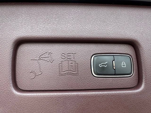 Used 2020 Lincoln Aviator Black Label w/ Dynamic Handling Package AWD/4WD image 14