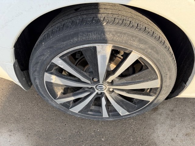 Used 2019 Nissan Altima 2.5 Platinum image 11