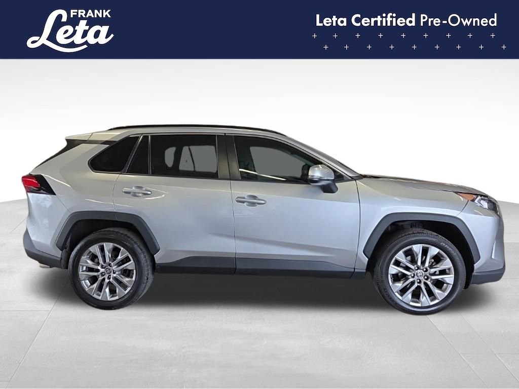 Used 2021 Toyota RAV4 XLE Premium FWD image 7