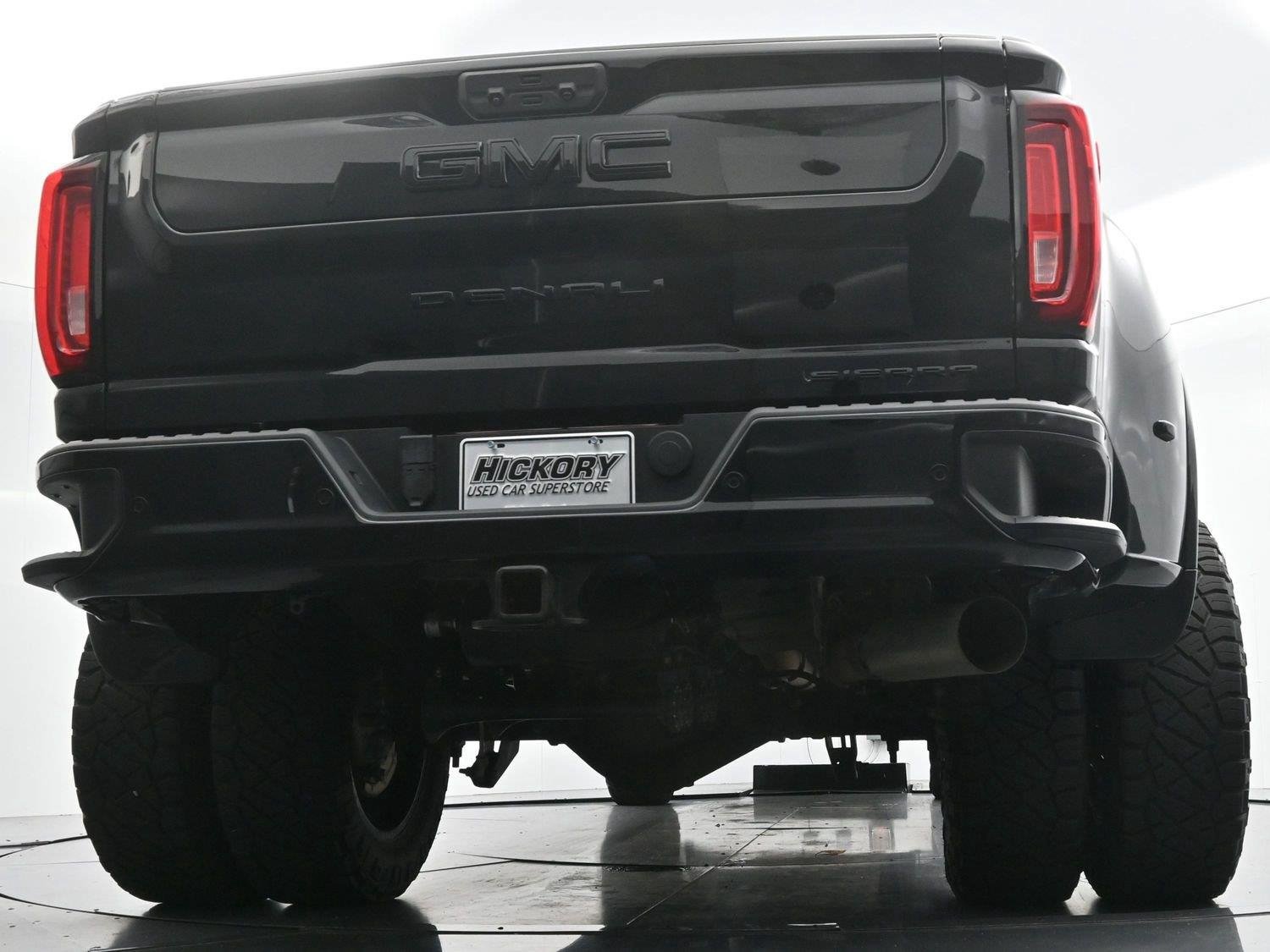 Used 2022 GMC Sierra 3500 Denali w/ Denali Ultimate Package AWD/4WD image 54