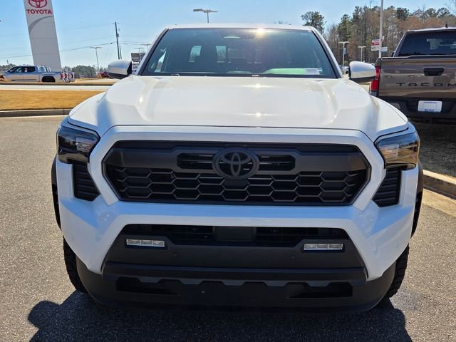 Used 2025 Toyota Tacoma TRD Off-Road w/ TRD Off Road Upgrade Package image 2