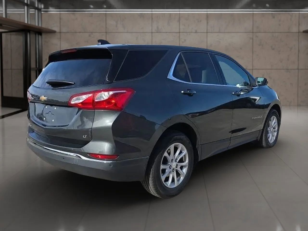 Used 2019 Chevrolet Equinox LT image 6