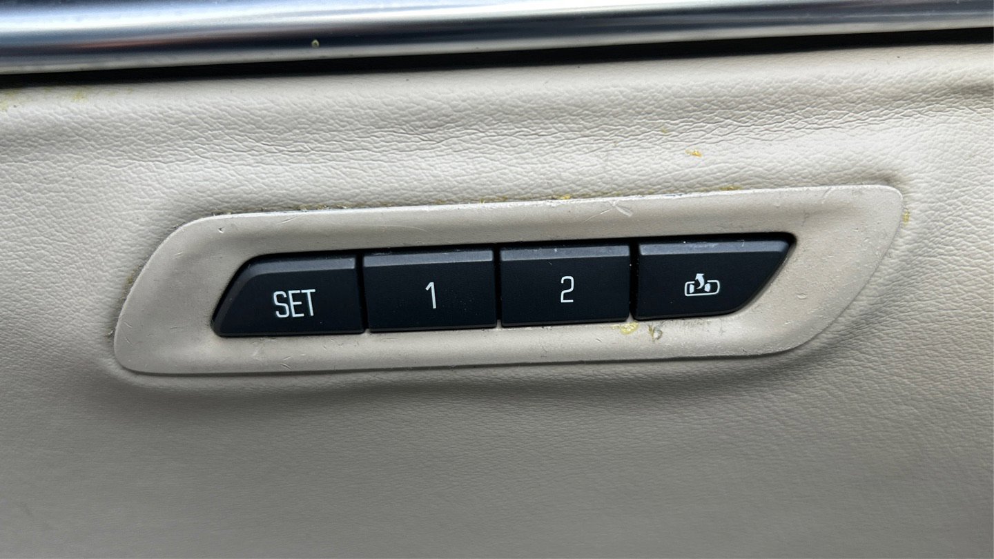 Used 2014 Cadillac XTS Luxury image 41