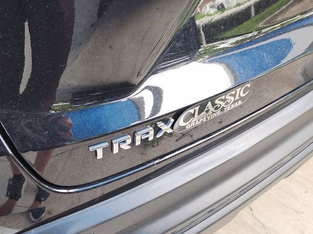 Used 2024 Chevrolet Trax LS w/ LS Convenience Package image 10