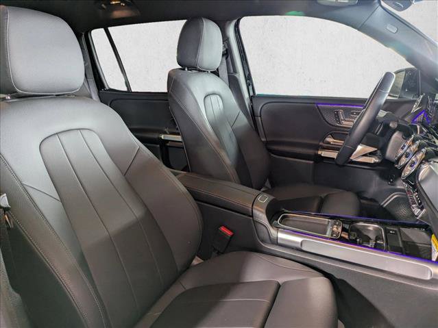 Certified 2025 Mercedes-Benz GLB 250 image 22