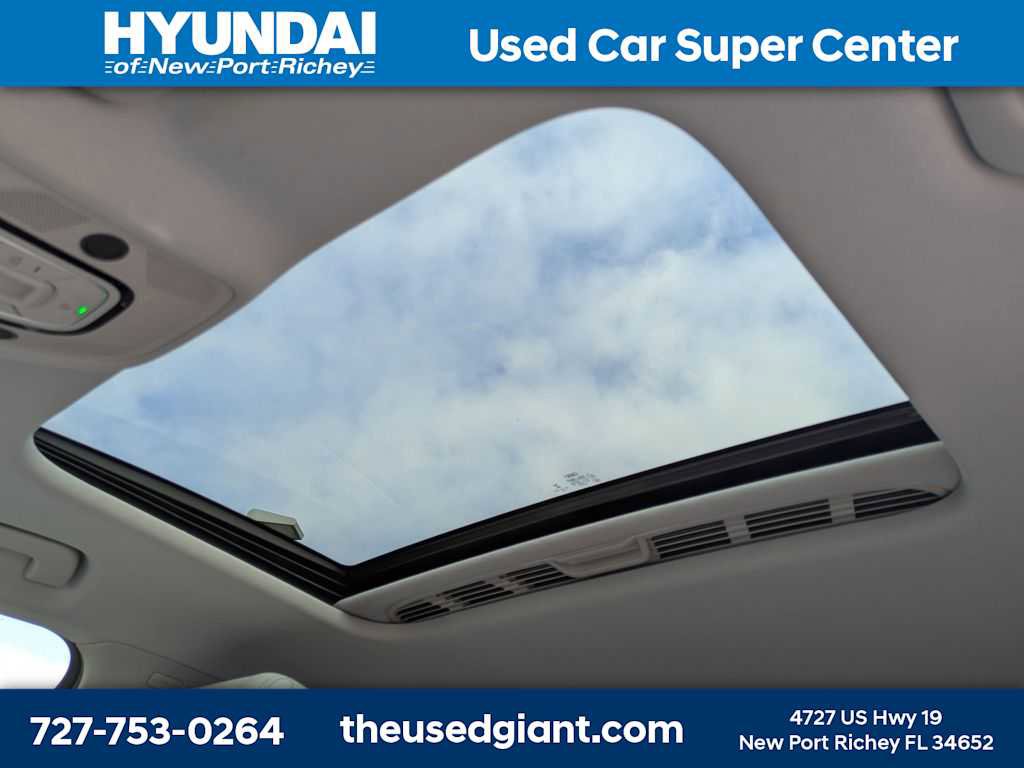 Used 2021 Audi A4 2.0T Premium w/ Convenience Package image 23