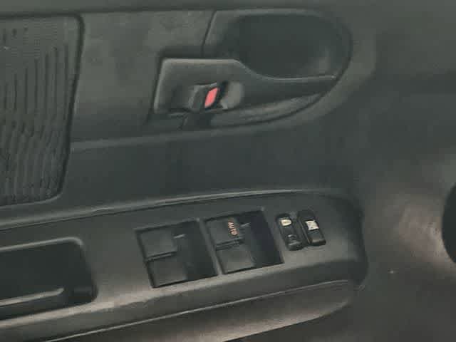 Used 2012 Scion xB FWD image 28