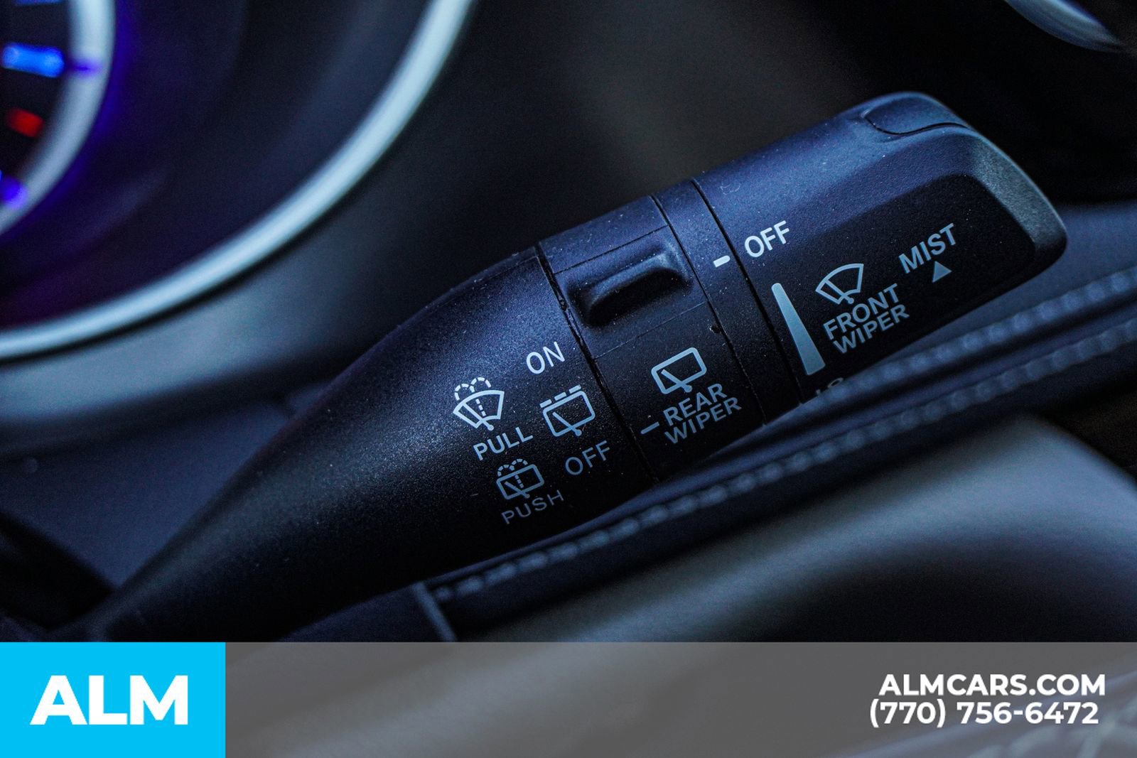 Used 2024 Chrysler Pacifica Select image 36