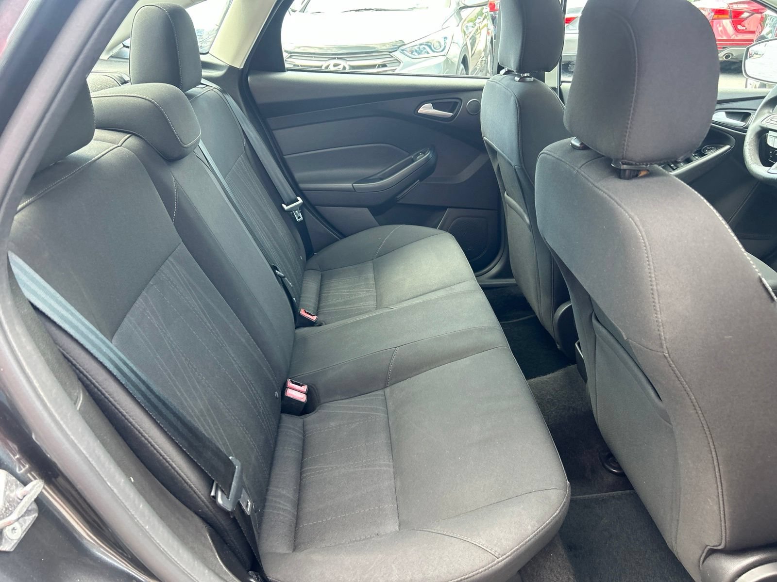 Used 2017 Ford Focus SEL FWD image 14
