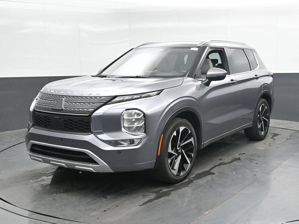Used 2023 Mitsubishi Outlander SEL AWD/4WD image 5