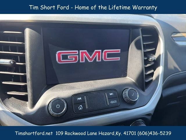 Used 2023 GMC Acadia SLE w/ Driver Convenience Package image 17