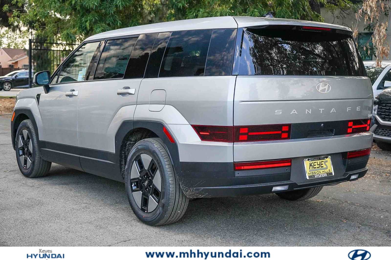 New 2026 Hyundai Santa Fe SE FWD image 8