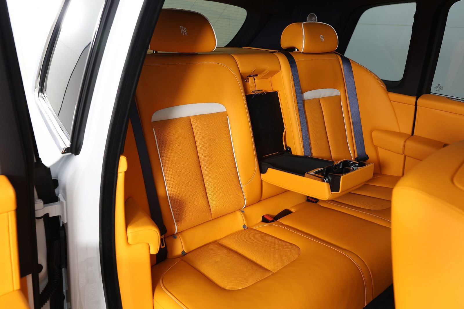 New 2026 Rolls-Royce Cullinan AWD/4WD image 35