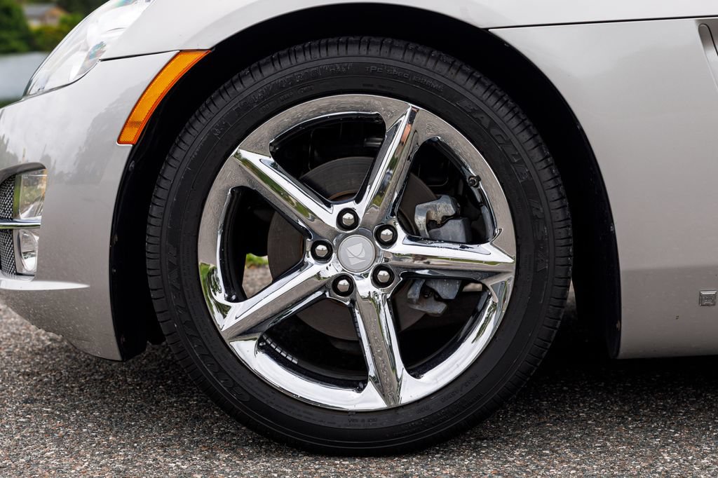 Used 2008 Saturn Sky RWD image 27