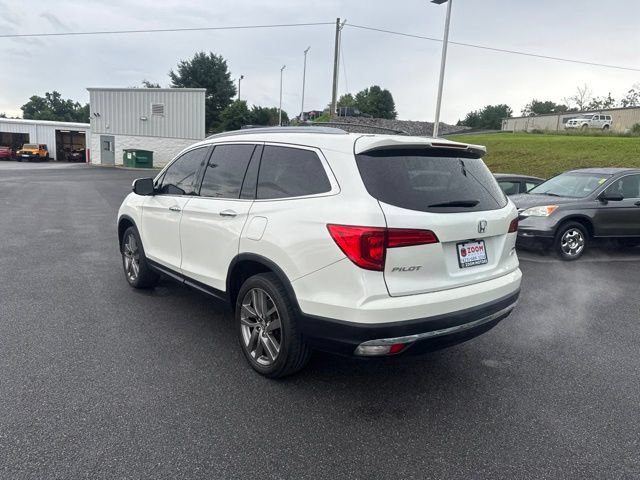 Used 2017 Honda Pilot Touring image 6