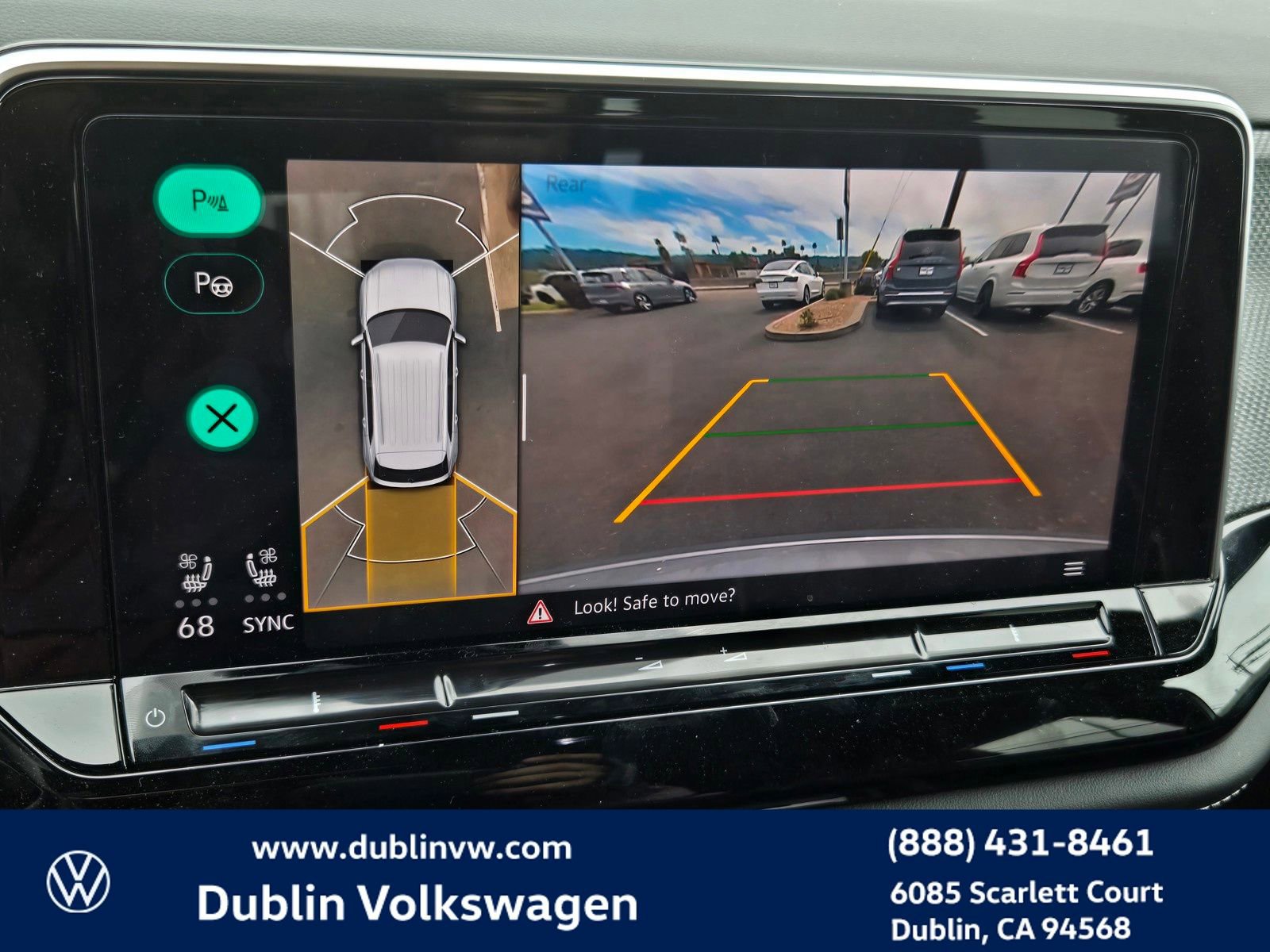 Certified 2024 Volkswagen Atlas Cross Sport SEL Premium R-Line image 17