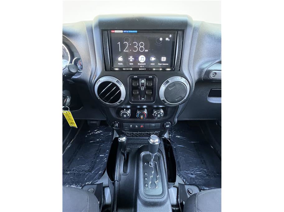 Used 2017 Jeep Wrangler Unlimited Sport w/ Quick Order Package 24S image 9