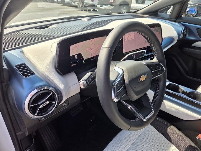 Certified 2024 Chevrolet Equinox EV LT w/ LPO, Blackout Package FWD image 23