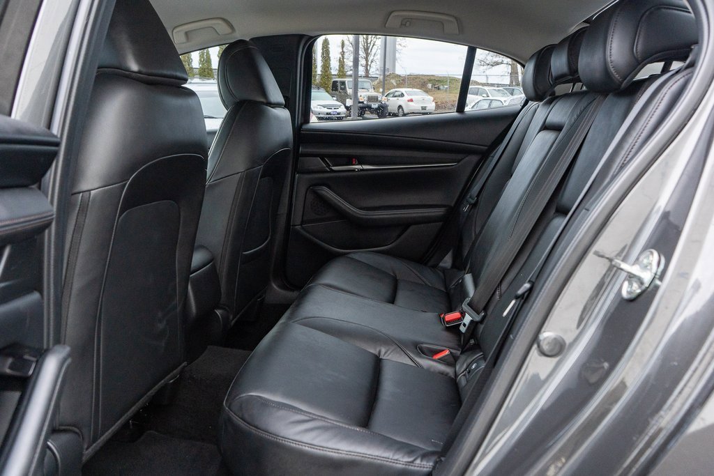 Used 2025 MAZDA MAZDA3 s image 11
