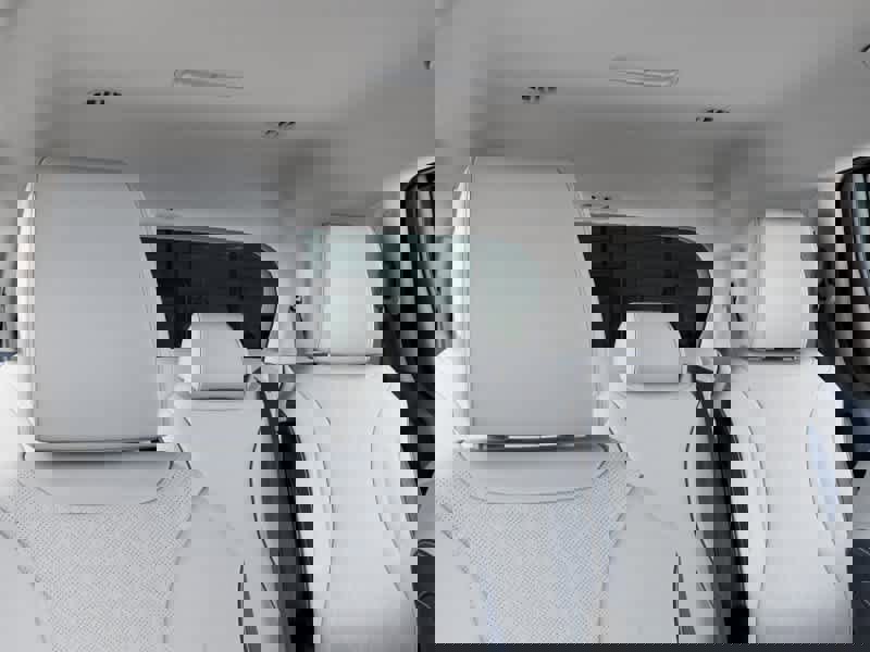 New 2026 Kia Carnival EX image 27