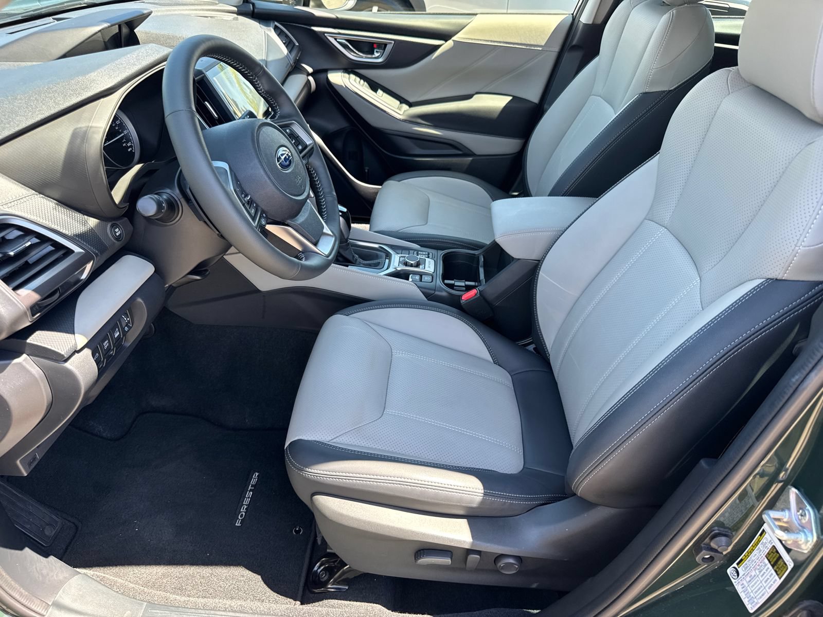 Certified 2023 Subaru Forester Limited AWD/4WD image 15