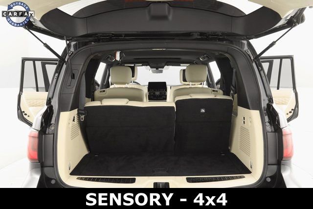 Used 2024 INFINITI QX80 Sensory image 16