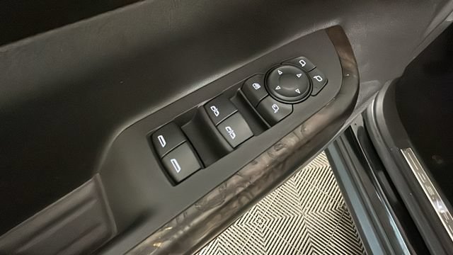 Used 2020 GMC Acadia Denali AWD/4WD image 10