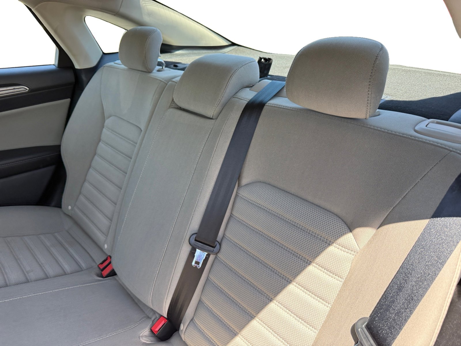 Used 2019 Ford Fusion S image 16