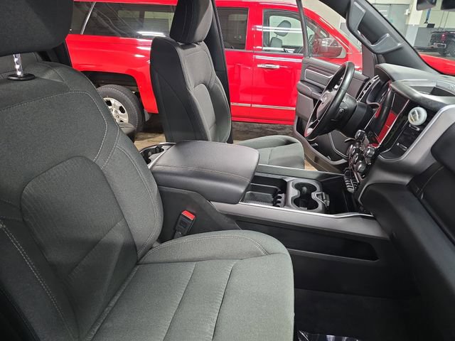 Used 2022 RAM 1500 Big Horn AWD/4WD image 12