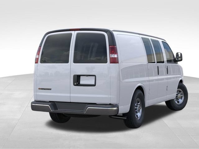 New 2026 Chevrolet Express 2500 w/ Driver Convenience Package RWD image 4