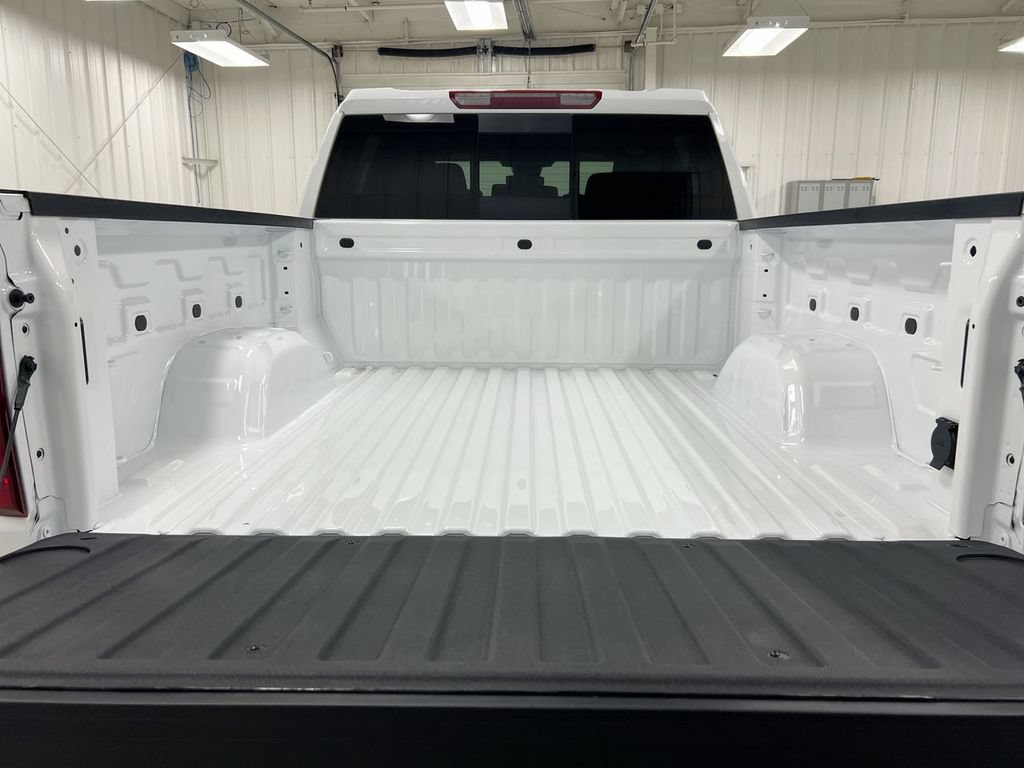 New 2026 Chevrolet Silverado 1500 LT w/ All Star Edition Plus AWD/4WD image 24