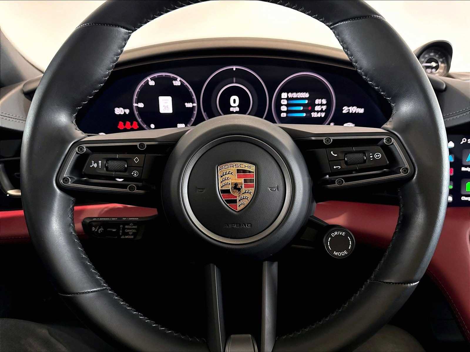 Used 2023 Porsche Taycan 4S AWD/4WD image 19