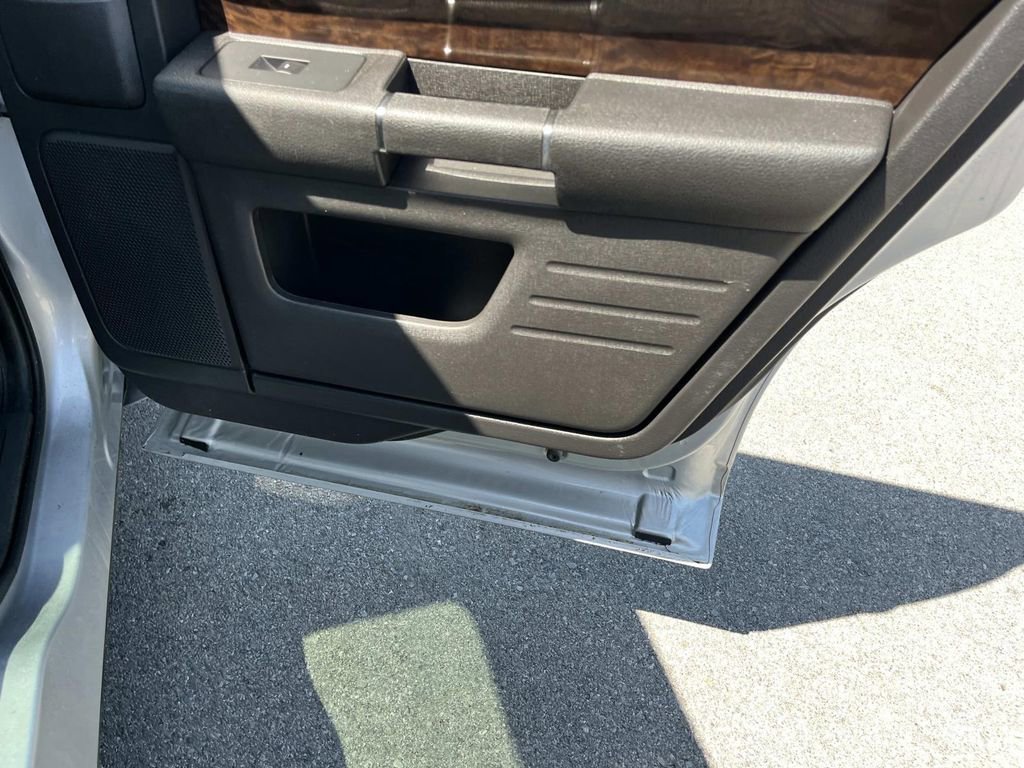 Used 2018 Ford Flex Limited w/ Equipment Group 303A AWD/4WD image 22