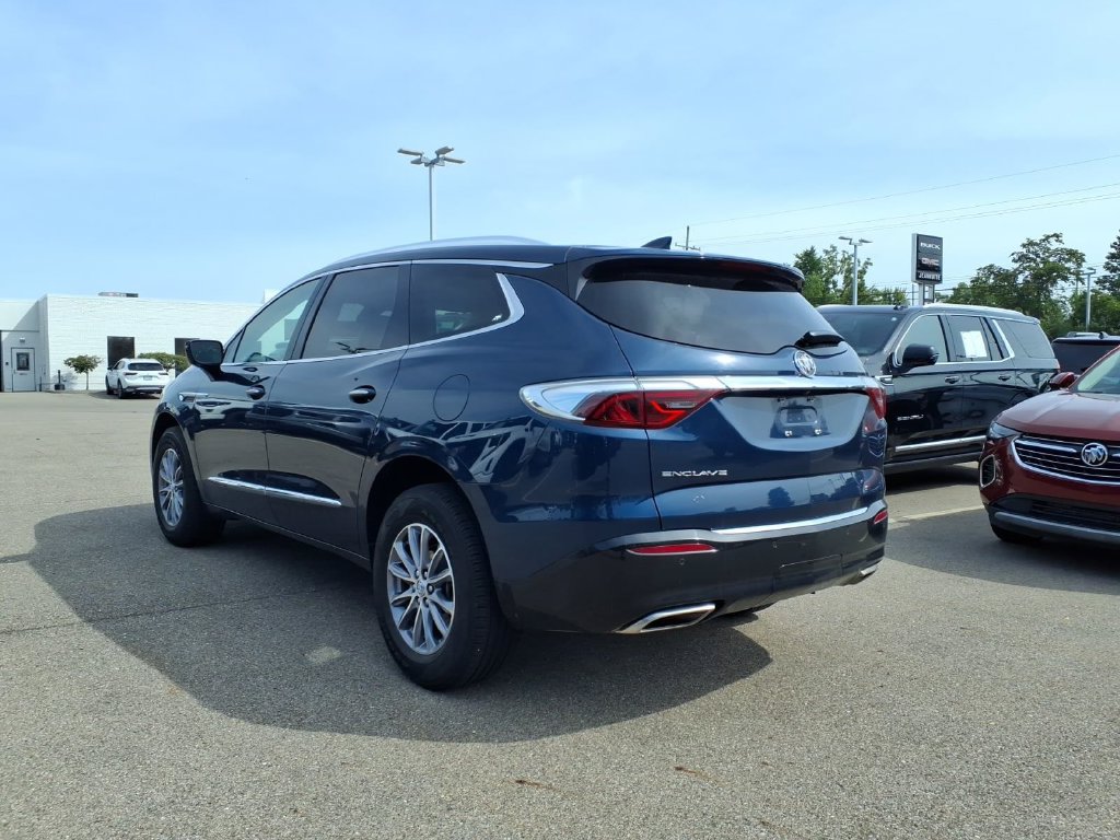 Certified 2024 Buick Enclave Essence w/ LPO, Floor Liner Package FWD image 7