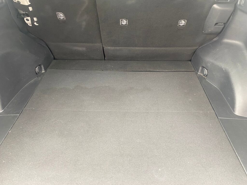 Used 2020 Toyota RAV4 LE w/ Carpet Mat Package image 19