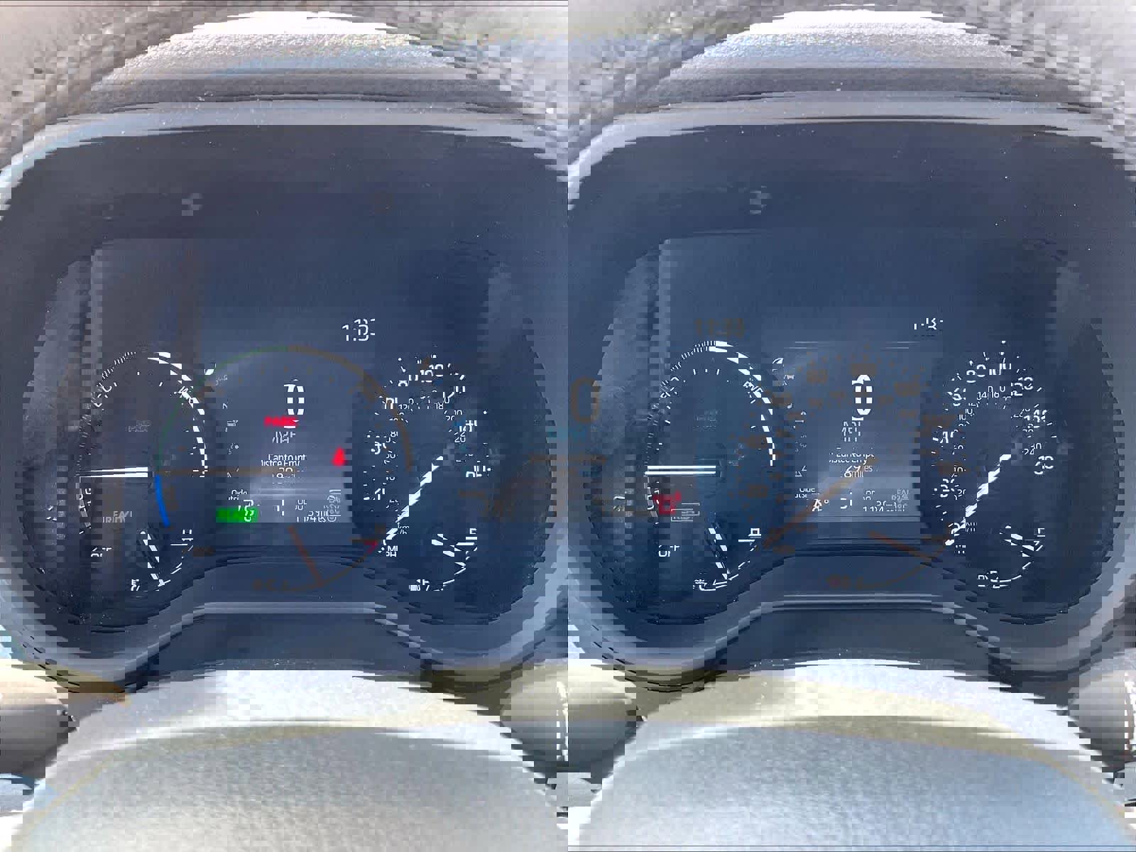 Used 2025 Toyota Sienna XLE w/ XLE Plus Package image 26