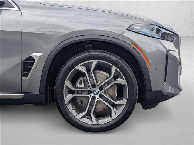 Used 2026 BMW X5 xDrive40i AWD/4WD image 10