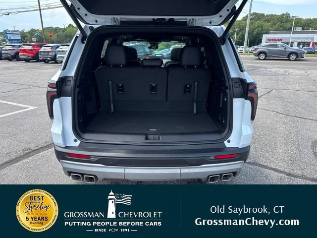 New 2026 Chevrolet Traverse Z71 w/ Enhanced Driving Package AWD/4WD image 23