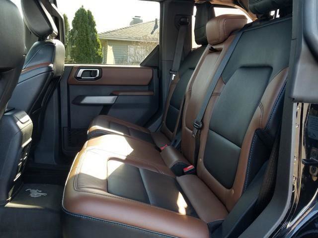 Used 2022 Ford Bronco Outer Banks image 15