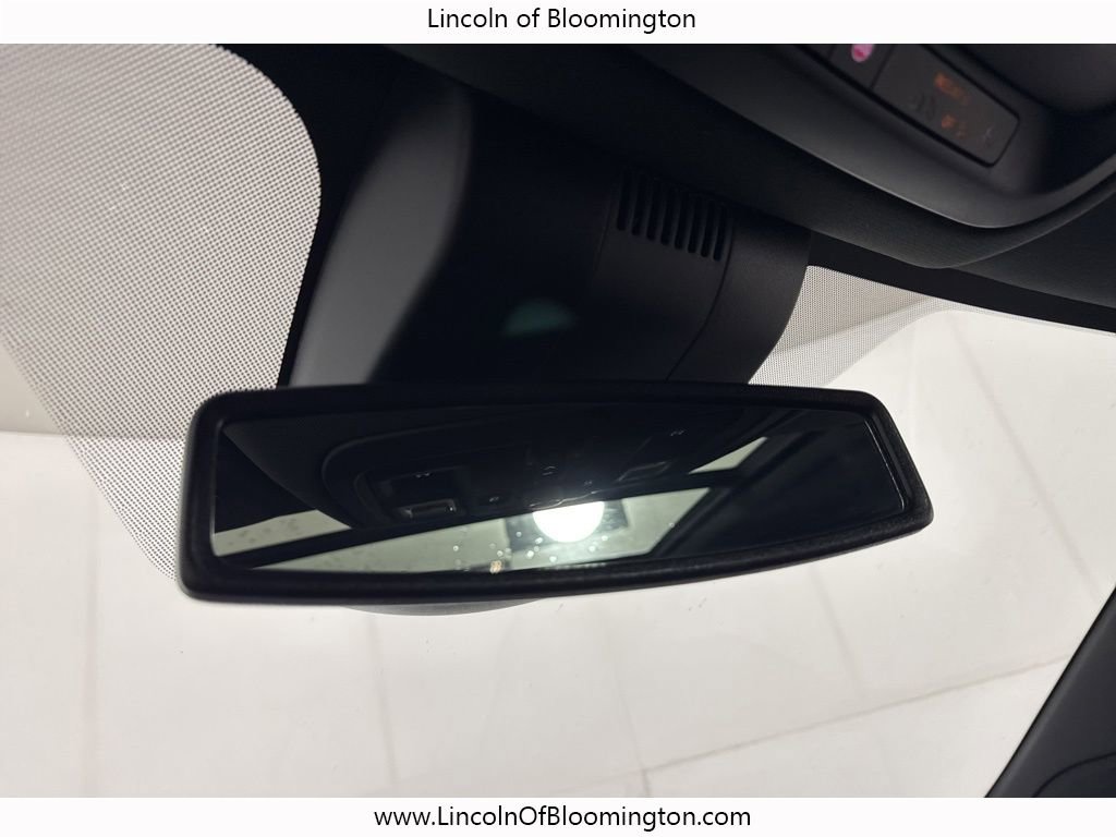 Used 2024 GMC Yukon XL Denali image 53