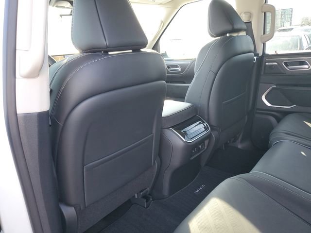 New 2026 INFINITI QX80 Luxe w/ Cargo Package AWD/4WD image 18